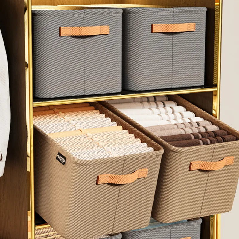 Soft organizers