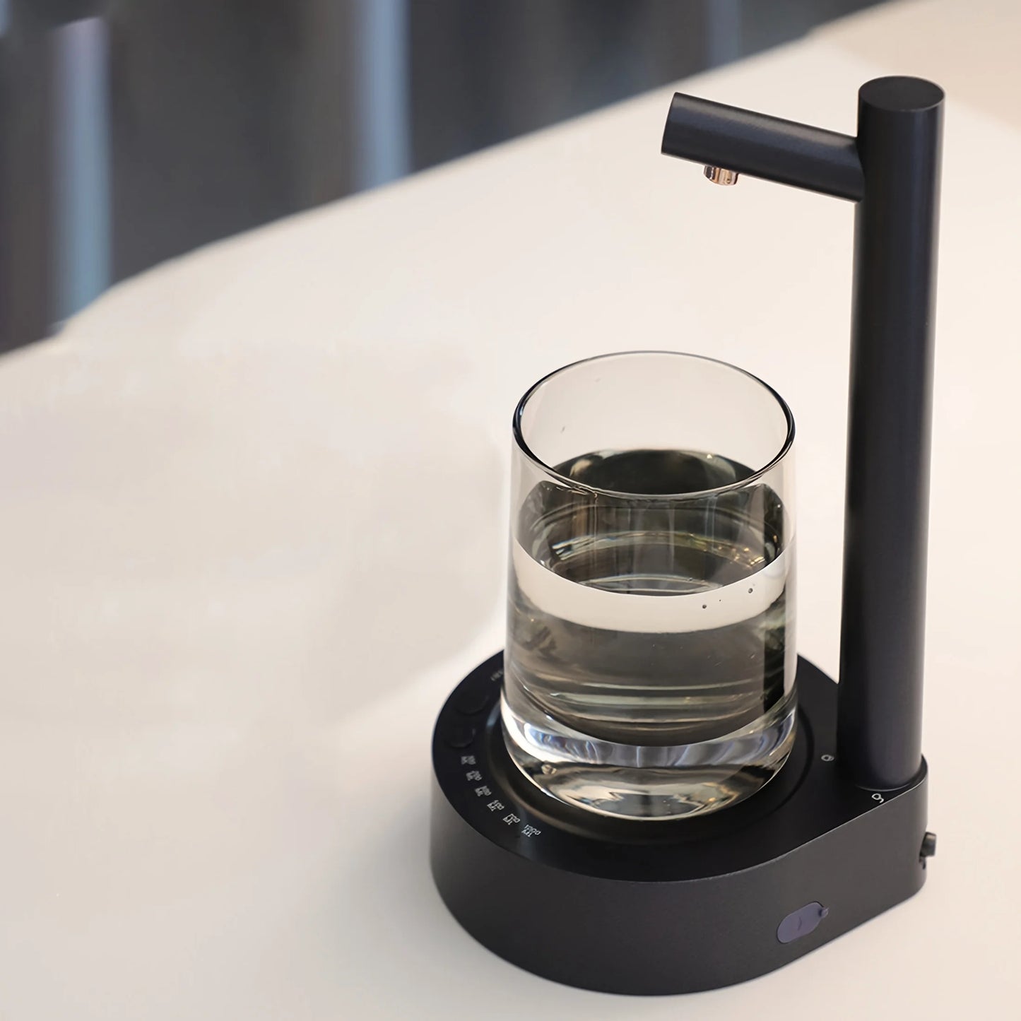 Mini water dispenser